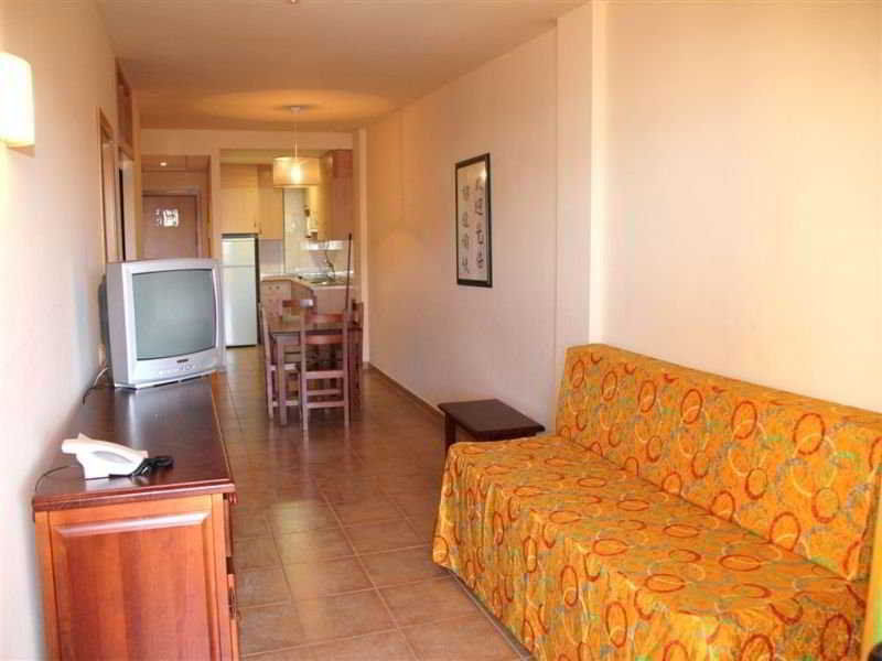 Alcazar Hotel