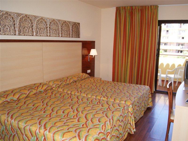 Alcázar 4*